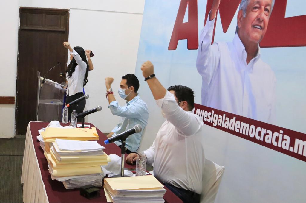 La consulta ciudadana va, con INE o sin INE: Fidel Calderón