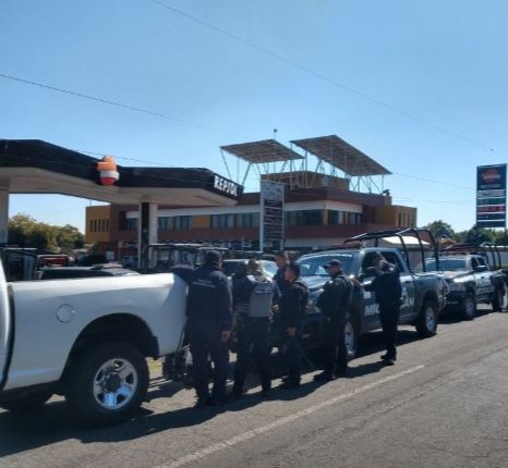 SSP y GN refuerzan operativo interinstitucional para inhibir el robo de vehículos, en Uruapan.