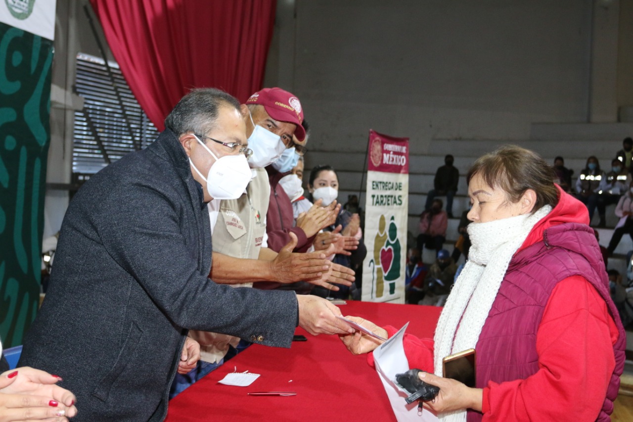 José Luis Téllez asistió a la entrega de recursos de los Programas Microcréditos para el Bienestar “Tandas para el Bienestar” y Pensión para el Bienestar de las Personas Adultas Mayores