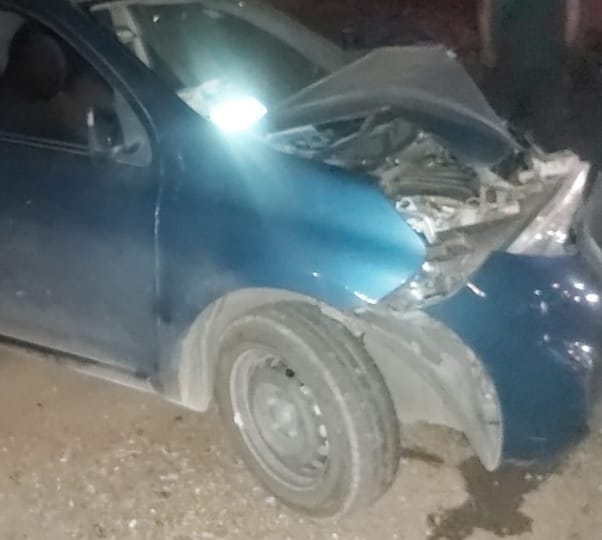 Chocan dos vehículos en la Carretera Cd. Hidalgo – San Pedro