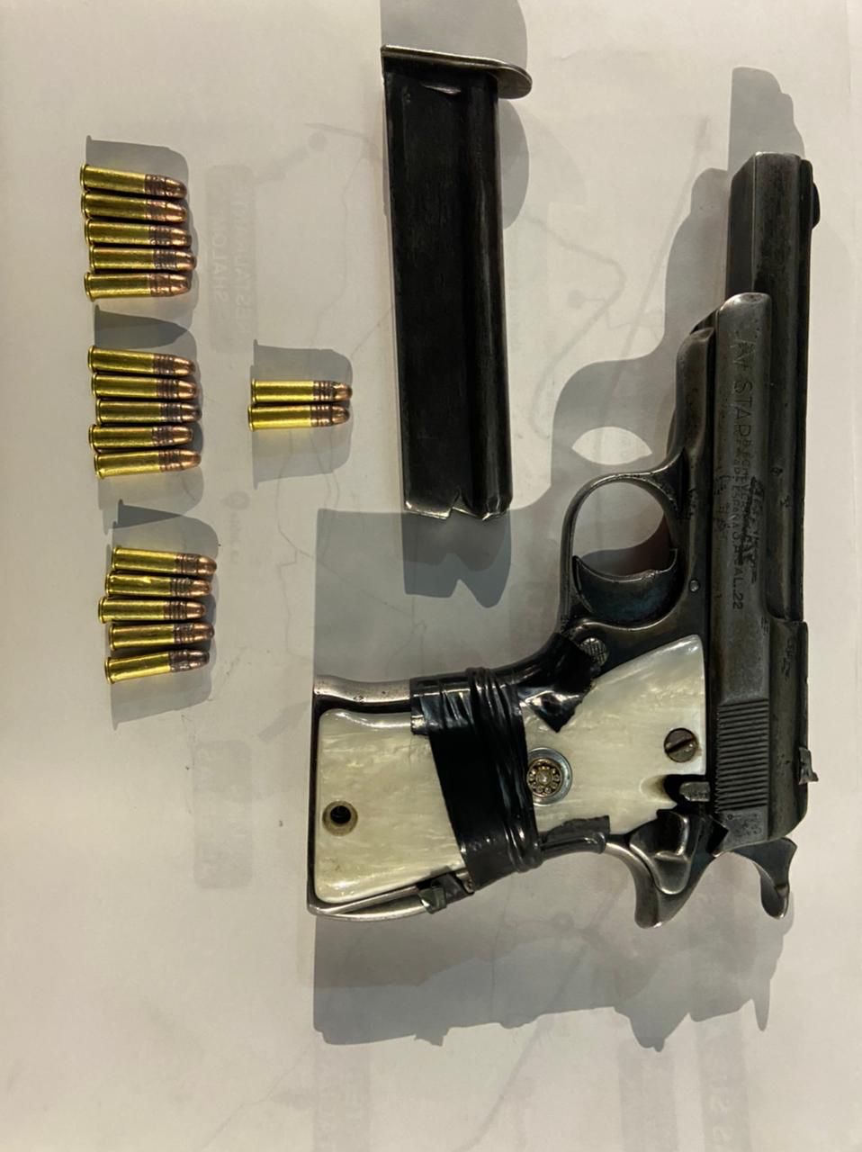SSP detiene a uno en posesión de un arma de fuego y droga