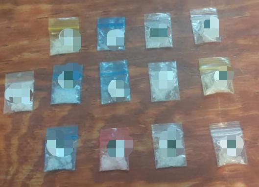 En Jacona, SSP y Sedena detienen a uno en posesión de 13 dosis de droga.