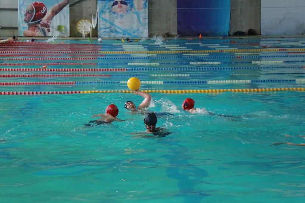 Alista IMCUFIDE equipo de polo acuático para selectivo estatal