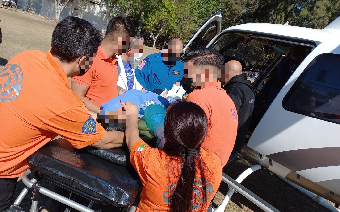 Servicios Aéreos traslada a paciente con complicaciones de embarazo a Hospital de la Mujer