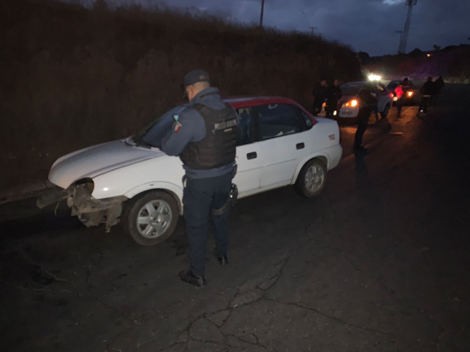 2 personas resultaron lesionadas al sufrir un accidente automovilístico en el Libramiento Norte de Cd. Hidalgo