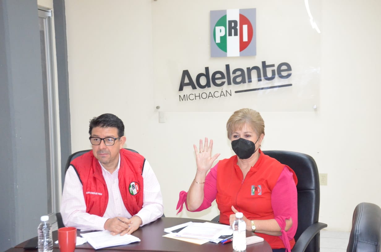 Capacita IEM a mujeres priistas en violencia política de género.