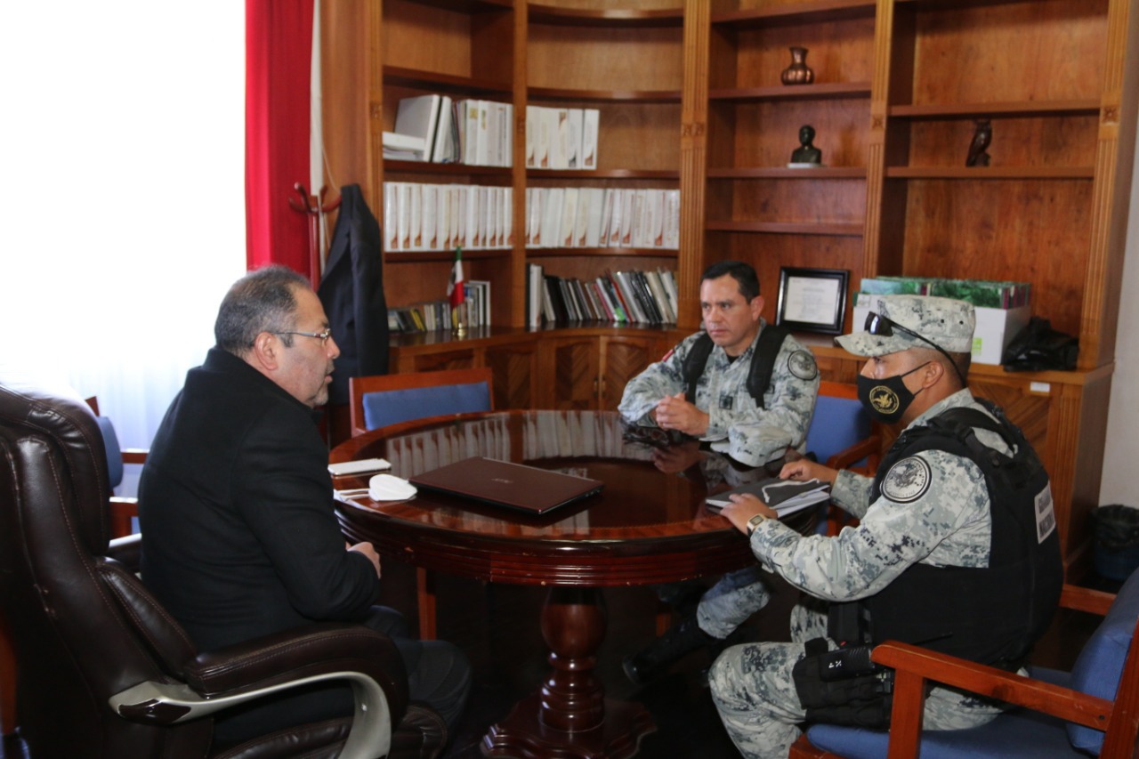 Se reúne el coordinador de la Guardia Nacional en Michoacán con el Alcalde de Cd. Hidalgo.