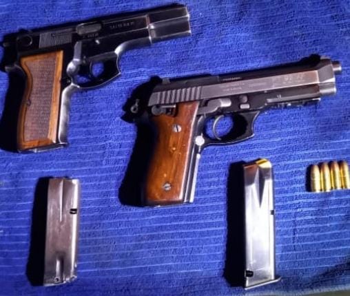 En acción operativa, SSP detiene a 2 en posesión de 2 armas de fuego.   