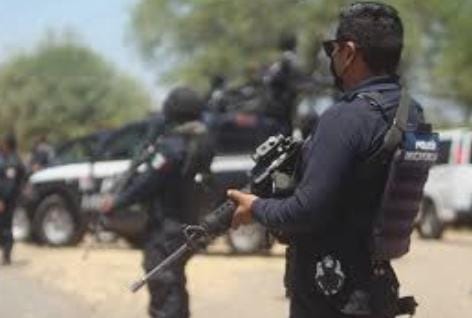 Delincuentes armados se enfrentan a balazos con elementos de la División de Caminos de la Secretaría de Seguridad Pública