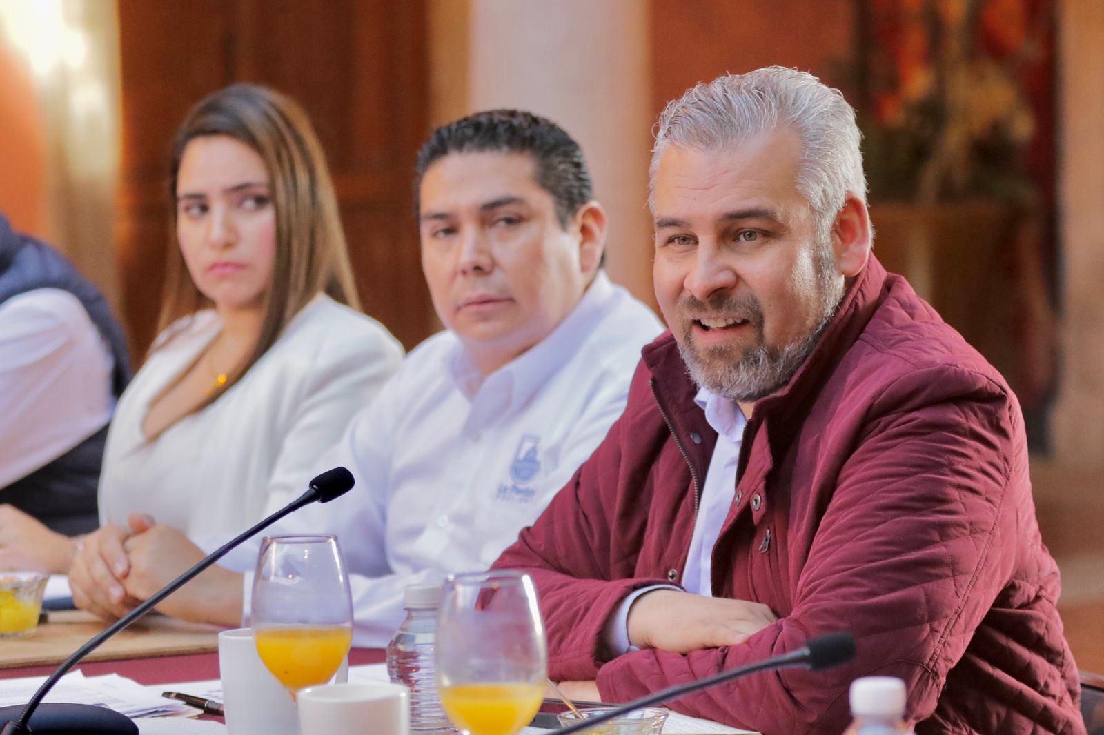 Recursos para seguridad pública, llegarán a municipios sin corrupción y moches: Bedolla.