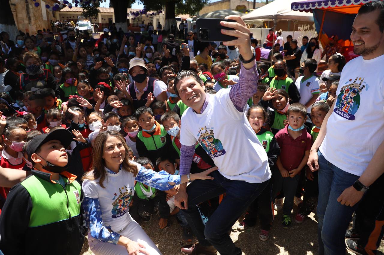 Disfrutan decenas de niños y niñas Festival “Morelia, la ciudad que brilla” en San Miguel del Monte