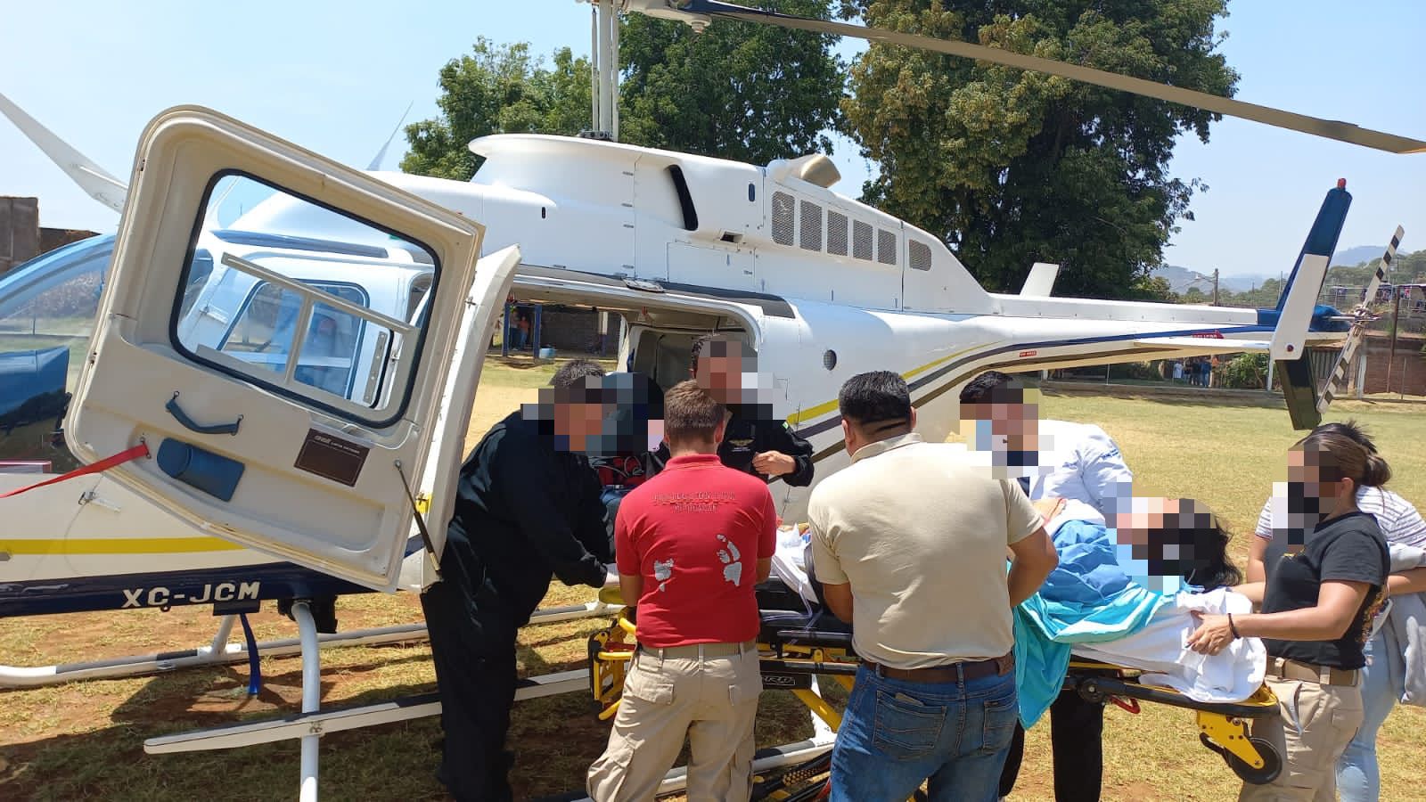 De Tacámbaro a Charo, SSP traslada vía aérea a paciente para su atención médica urgente