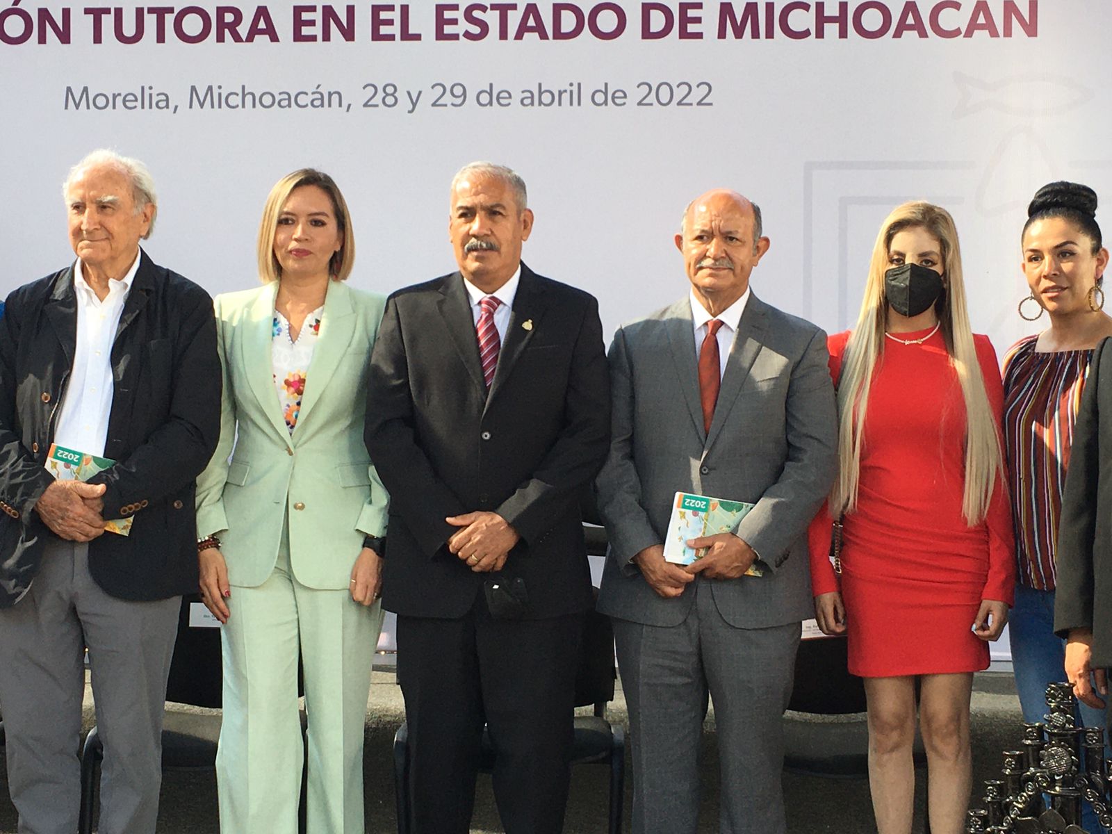 Comunidades de aprendizaje un cambio radical en la enseñanza: Dip. Belinda Hurtado