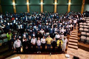 Policía Cibernética de la SSP imparte charlas a alumnos, en Tuxpan.