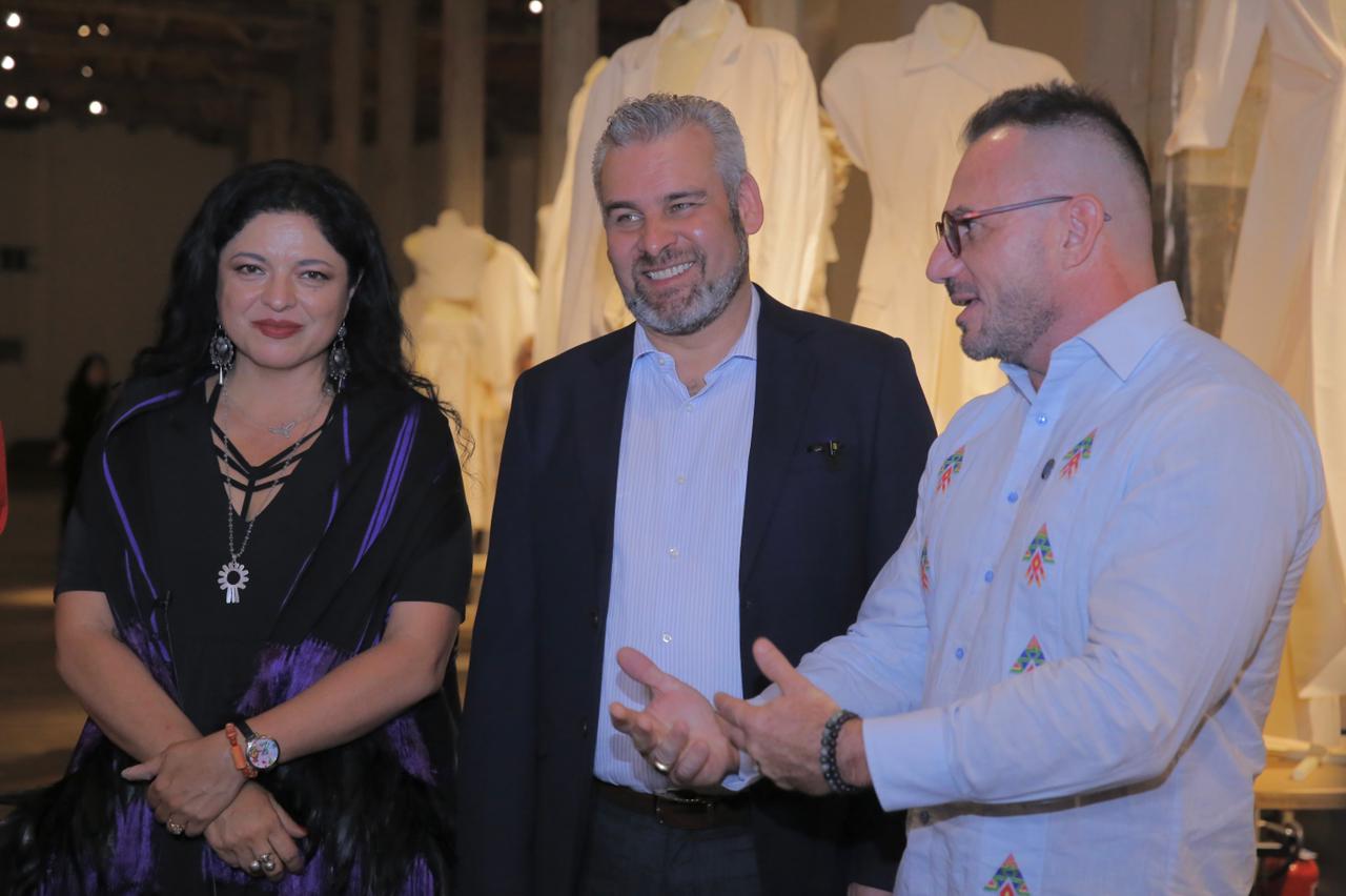 Acuerdan federación y estado gestionar para declarar Patrimonio de la Humanidad el Tianguis de Domingo de Ramos.