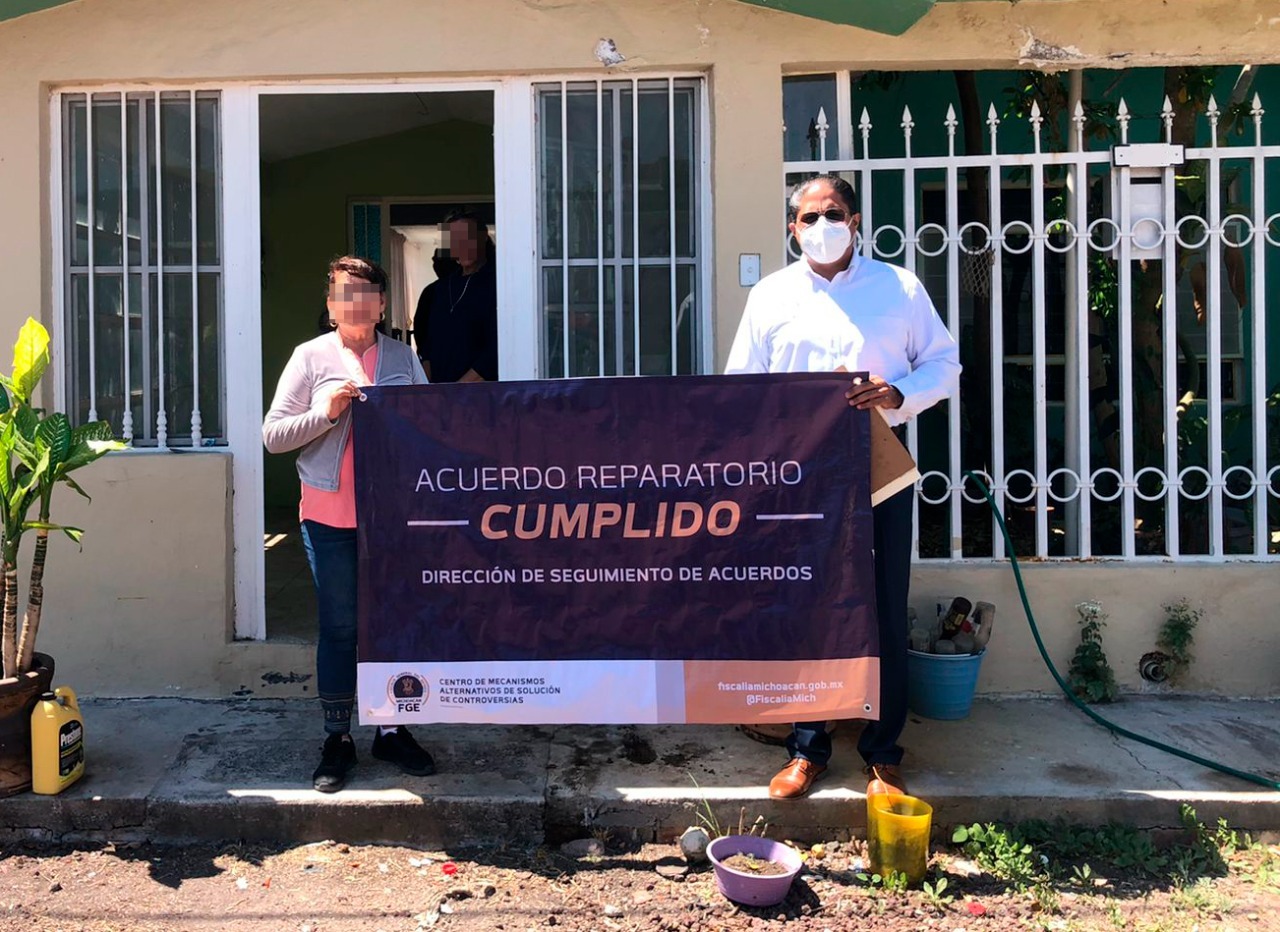 Restituye FGE inmueble a su legítima propietaria, en Ixtlán.