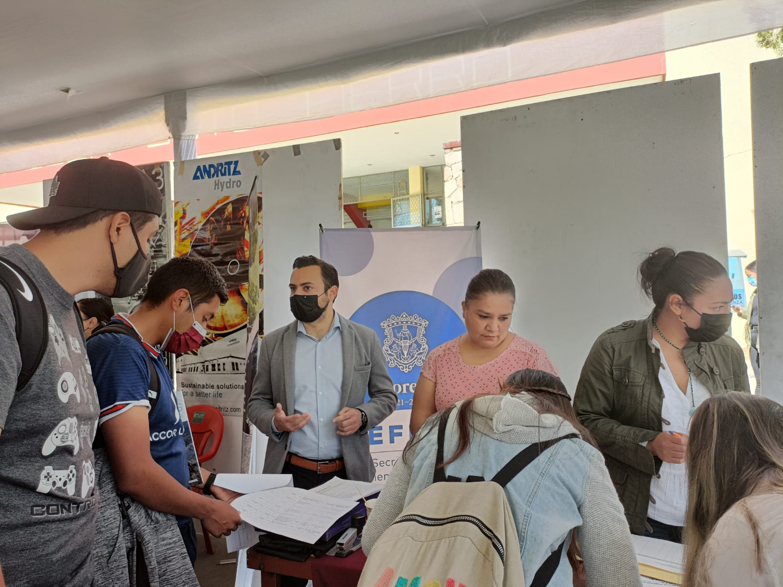 Acerca SEFECO fuentes de empleo de empresas locales a morelianos.