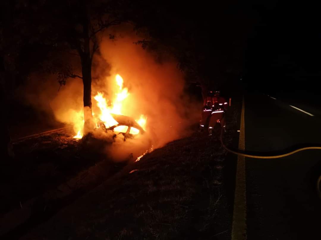 Identifican a las dos personas calcinadas en un accidente sobre la carretera Morelia – Pátzcuaro