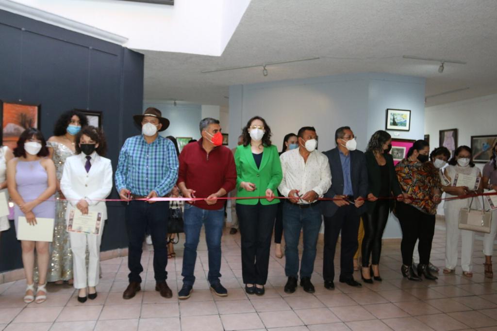 Carolina Pérez inauguró la Exposición Colectiva “Aquí Estamos Las Mujeres”