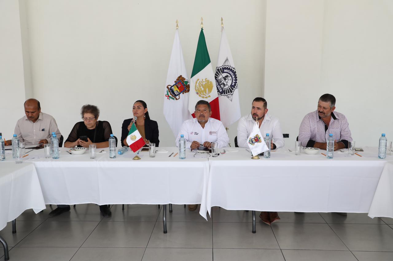 En gira por Salvador Escalante SSP fortalece mecanismos de seguridad con diversos municipios
