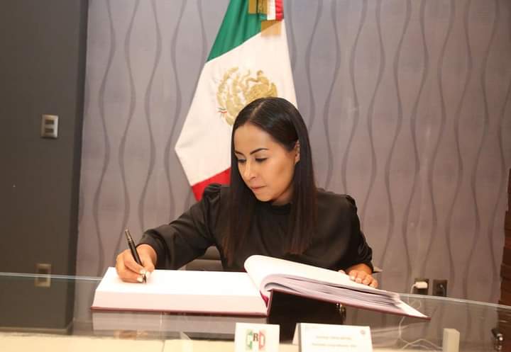 Extremar precauciones en salud por época de calor, tarea de todos: Gloria Tapia