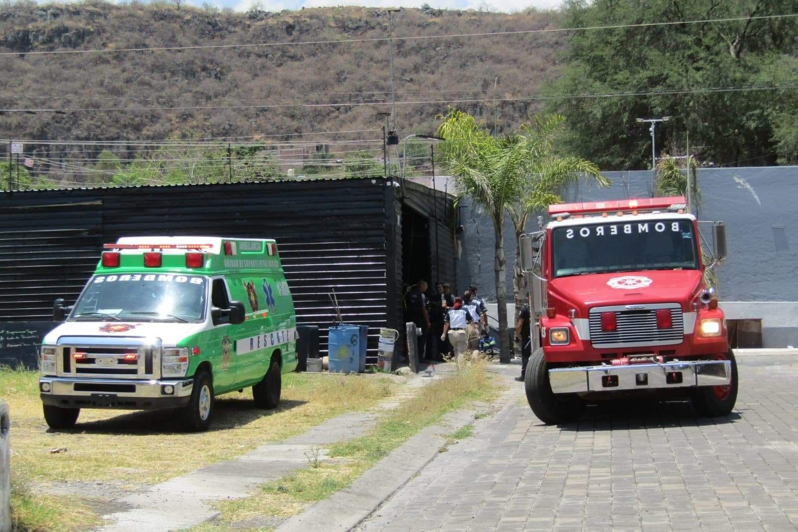 Dos hombres muertos y un lesionado en explosión de bodega que funcionaba taller de herrería