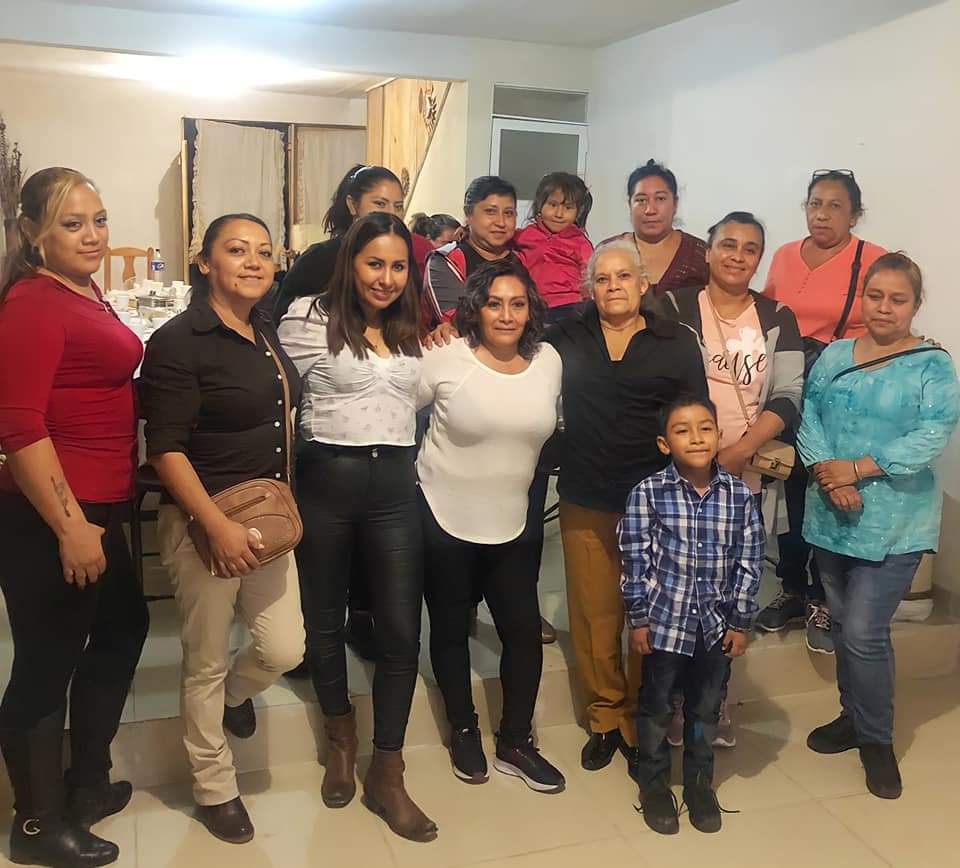 Resuelve Glorita Tapia gestiones en Distrito de Zitácuaro