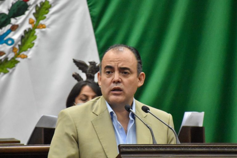 Necesario transparentar adeudo de 1,800 millones de pesos, de participaciones de Michoacán con el IMSS: Dip. Baltazar Gaona