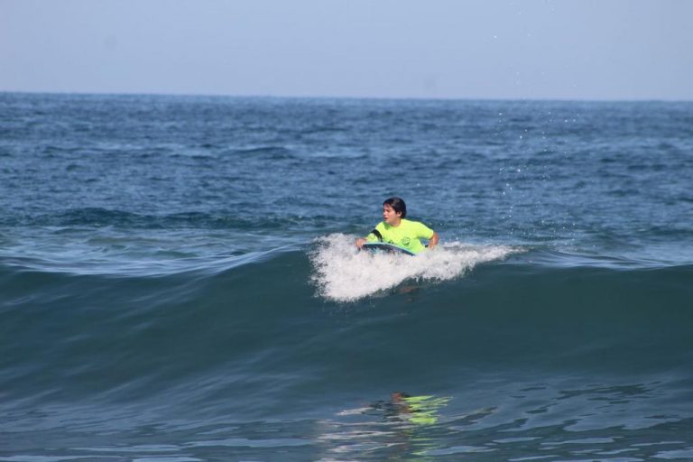 Gana Michoacán el histórico oro 24 en surfing en los Juegos Nacionales Conade 2022