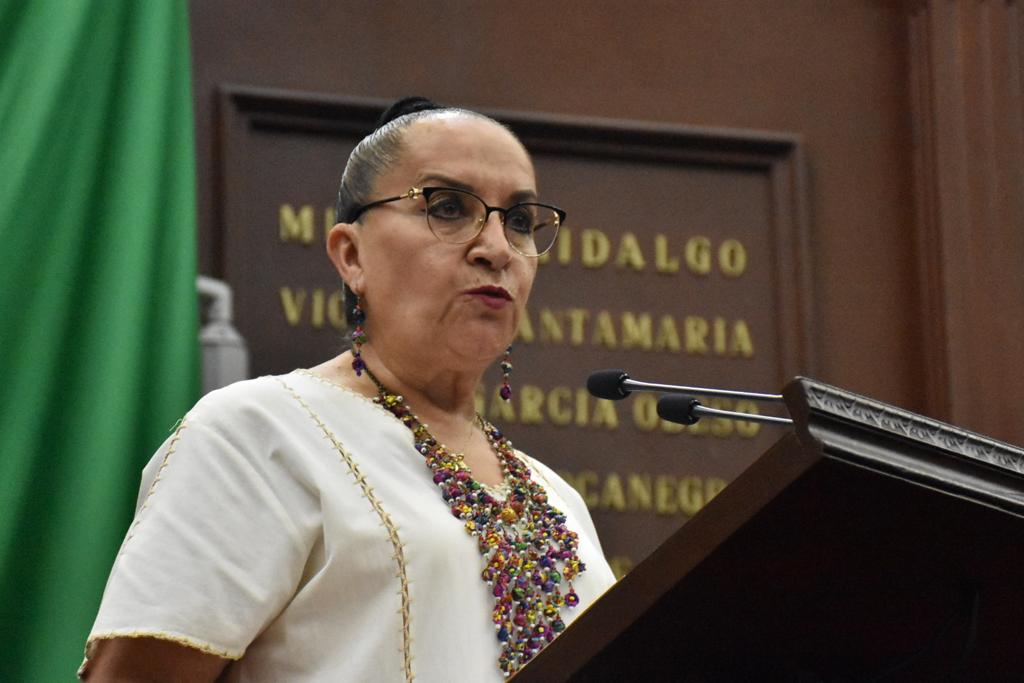 Reparación económica por Bullying escolar homofóbico propone Julieta Gallardo