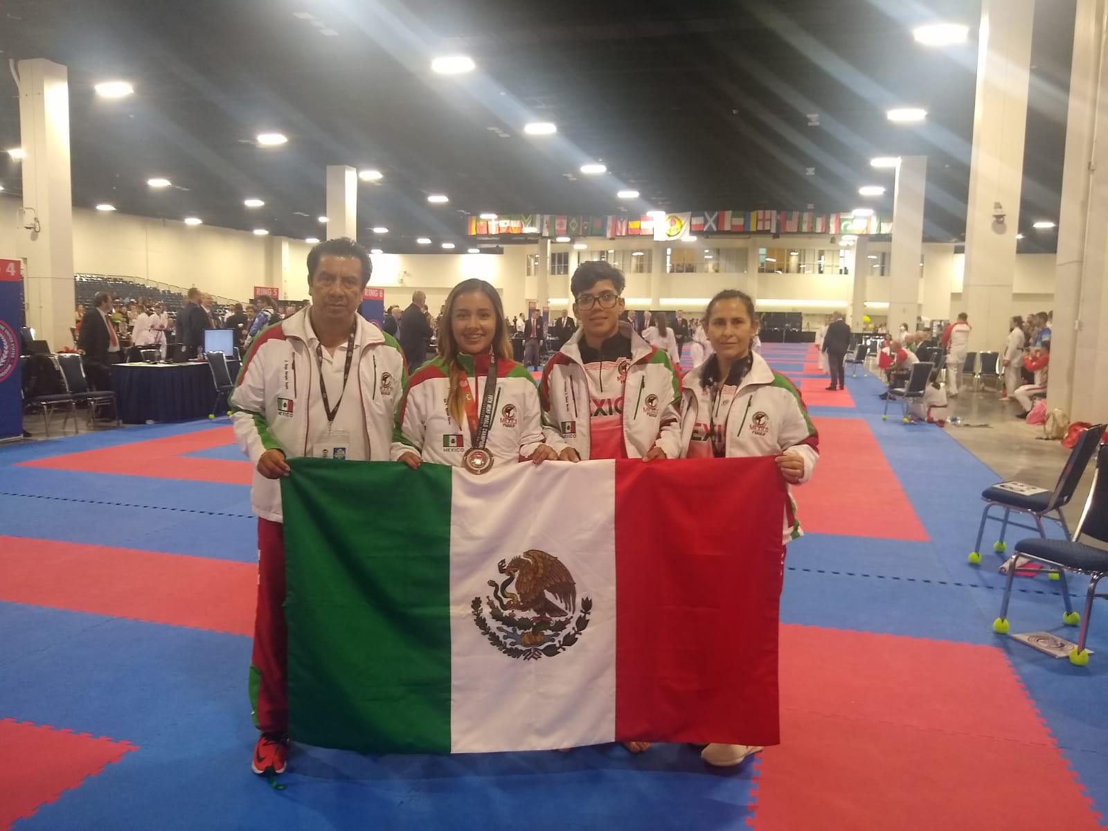 Cosecha medalla de bronce la moreliana Paola Aguilar en 10m. Wukf Karate World Championship
