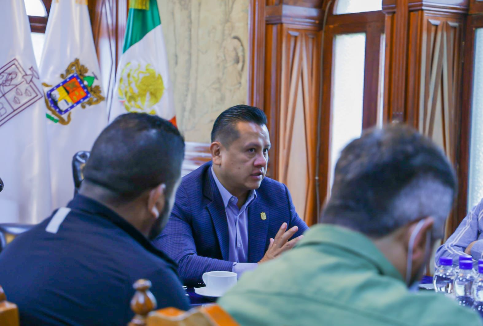 Mediante diálogo, establece Gobierno de Michoacán ruta de atención al magisterio.