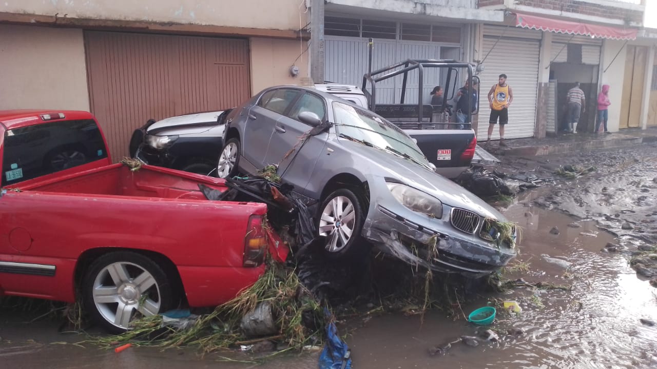 Fuerte tromba azotó al Municipio de Villamar, hay una mujer sin vida y cuantiosas perdidas materiales.