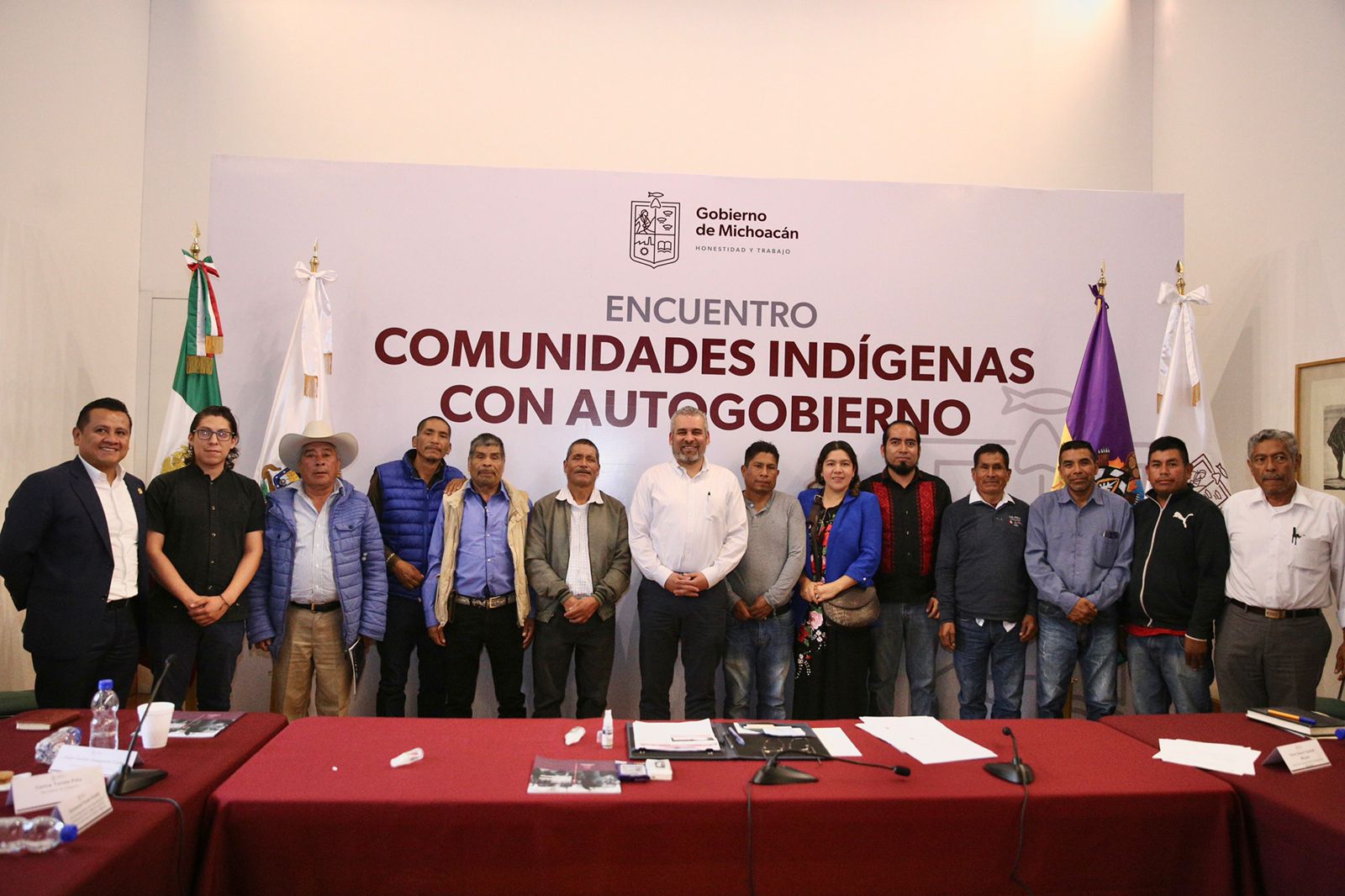 Todas las comunidades con autogobierno, cuentan y contarán con el apoyo del Gobierno: Bedolla.