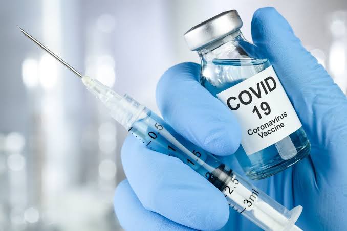 Se aplicará segunda dosis de vacuna contra COVID a menores de 12 a 17 años