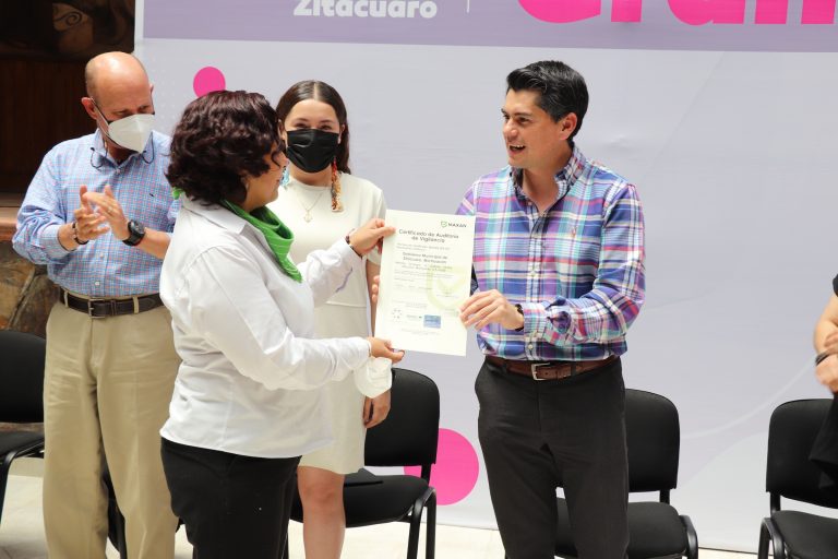 Recibe Gobierno de Zitácuaro certificado de la Norma en Igualdad Laboral y No Discriminación