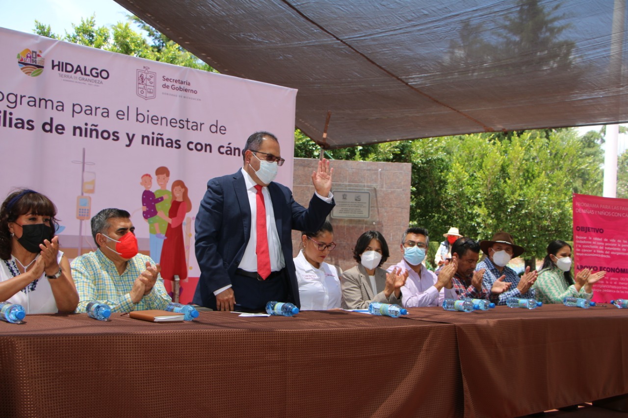 Con el propósito de revertir las condiciones de pobreza, marginación y vulnerabilidad de nuestros habitantes, diseñamos estrategias e implementamos programas sociales a fin de garantizar el bienestar de las familias ciudadhidalguenses: José Luis Téllez