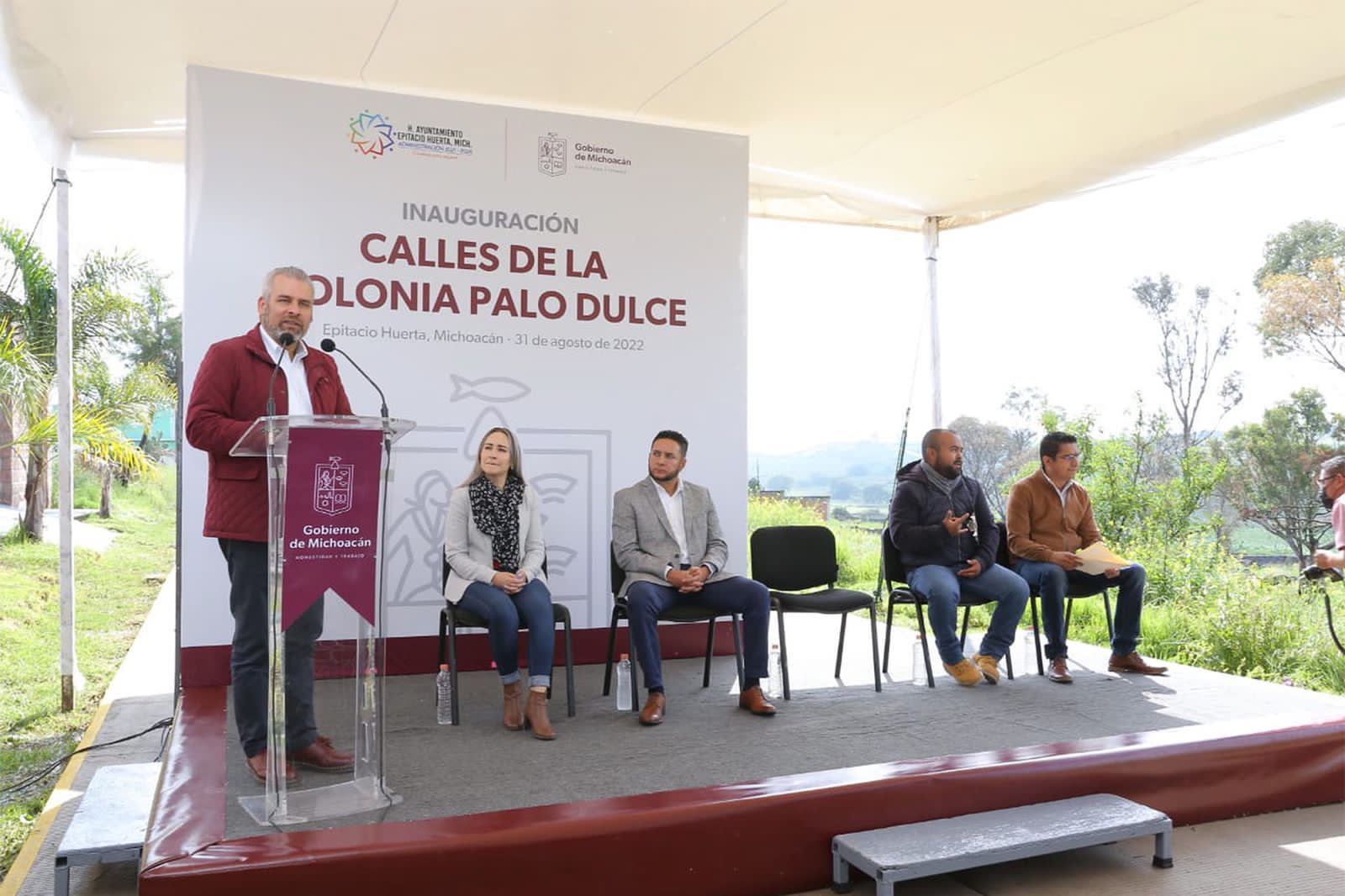 Con Faeispum, se construyen obras en comunidades más alejadas: Bedolla.