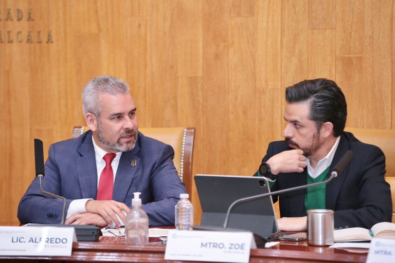 Descentralización del IMSS en Morelia avanza a paso firme: Bedolla