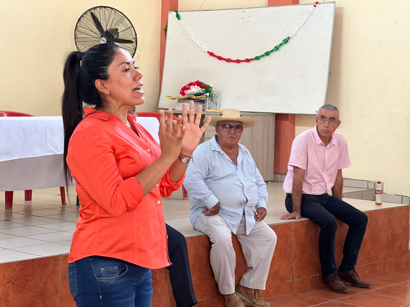 Familias representan factor de cohesión social: Mónica Valdez