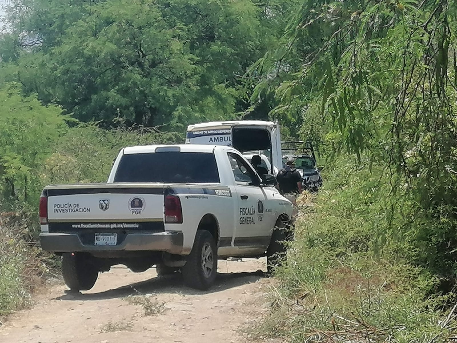 Localizan a un hombre amarrado de los pies, en avanzado estado de descomposición