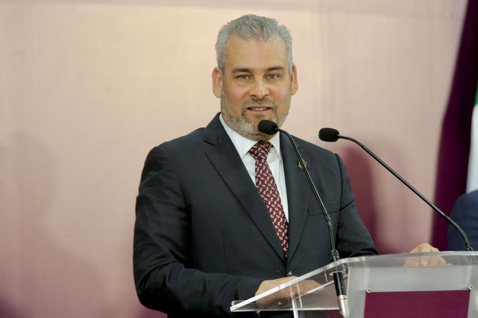 Disposición de recursos de cuentas bancarias abandonadas apoyará al Fortapaz: Bedolla