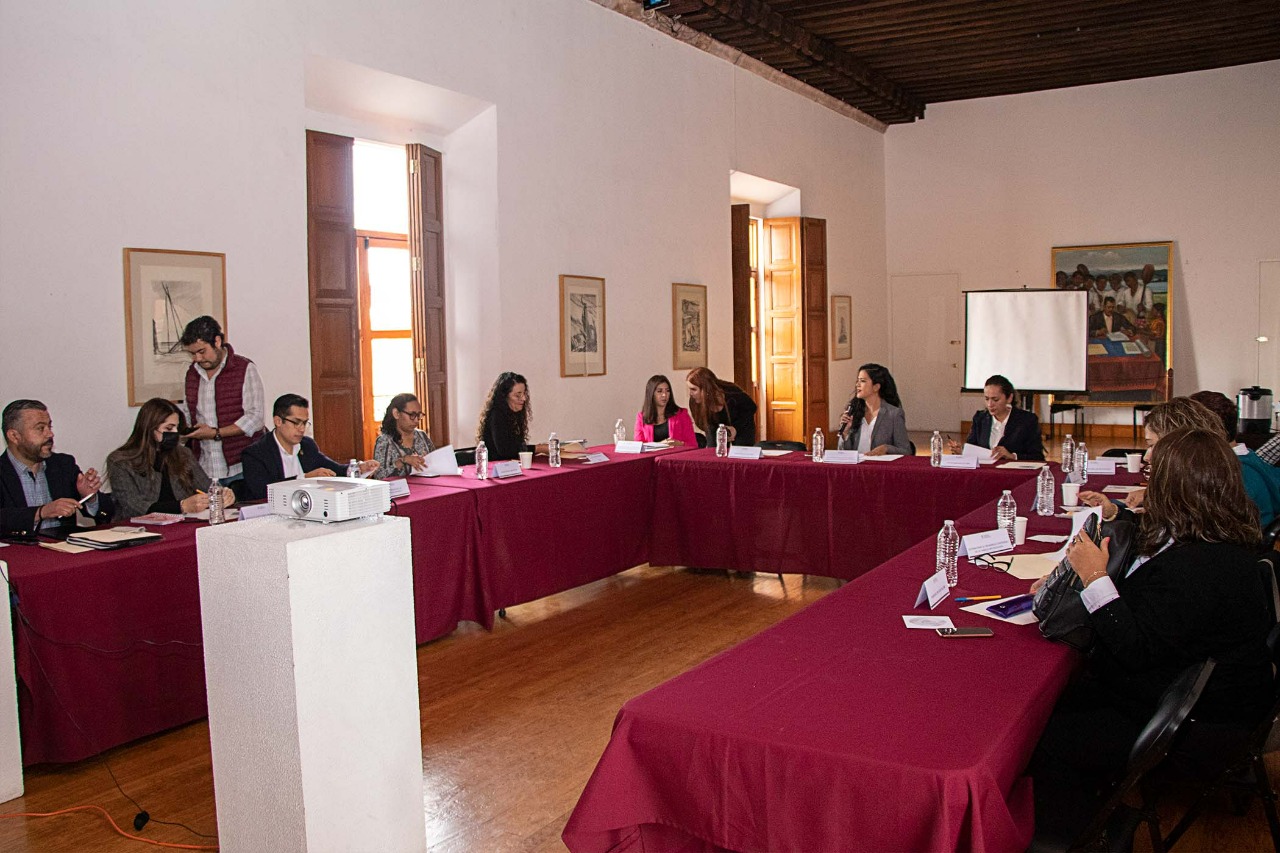 Fortalece Seimujer acciones para atender la violencia contra las mujeres