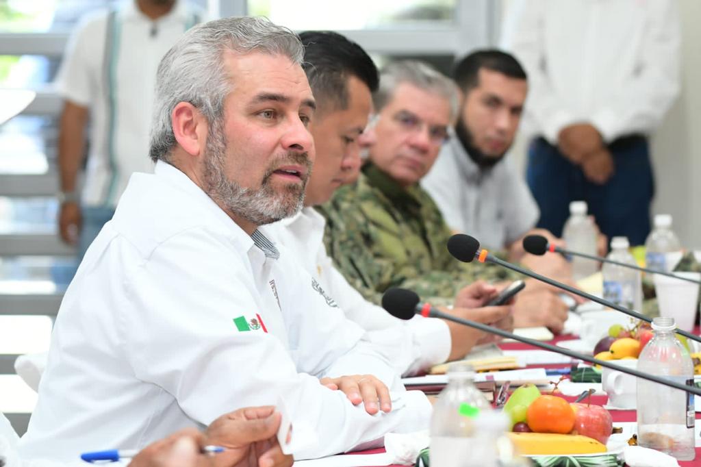 En noviembre inicia reparación de viviendas afectadas por el sismo: Bedolla.