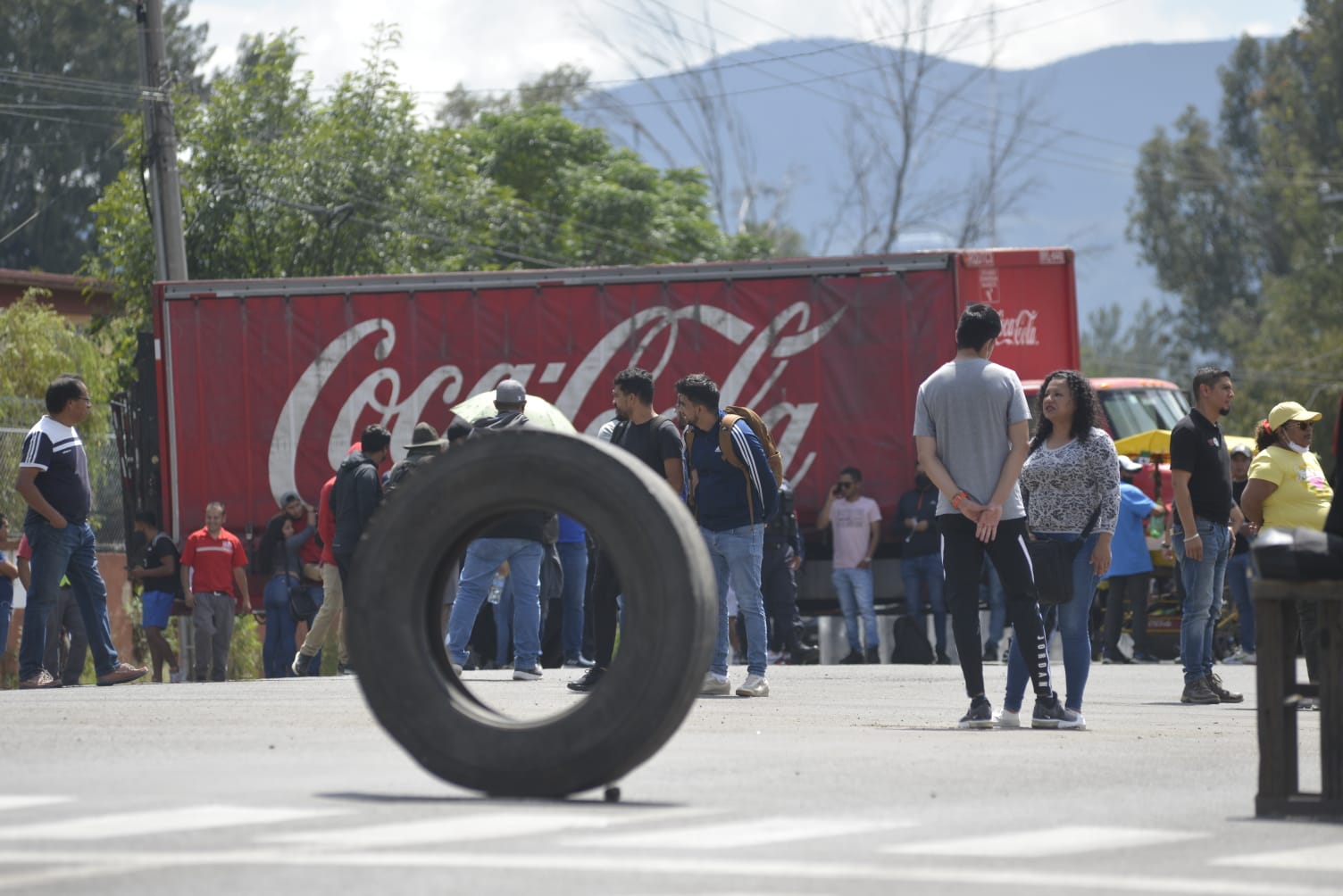 No cederemos a chantajes de expresiones sindicales; piden 400 plazas: SEE.