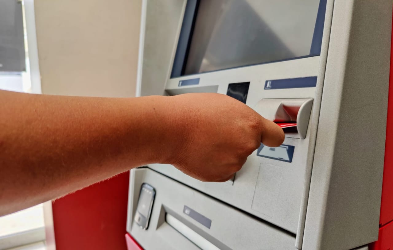 Avanza tarjetización, 80% de los trabajadores actualiza forma de pago: SEE.