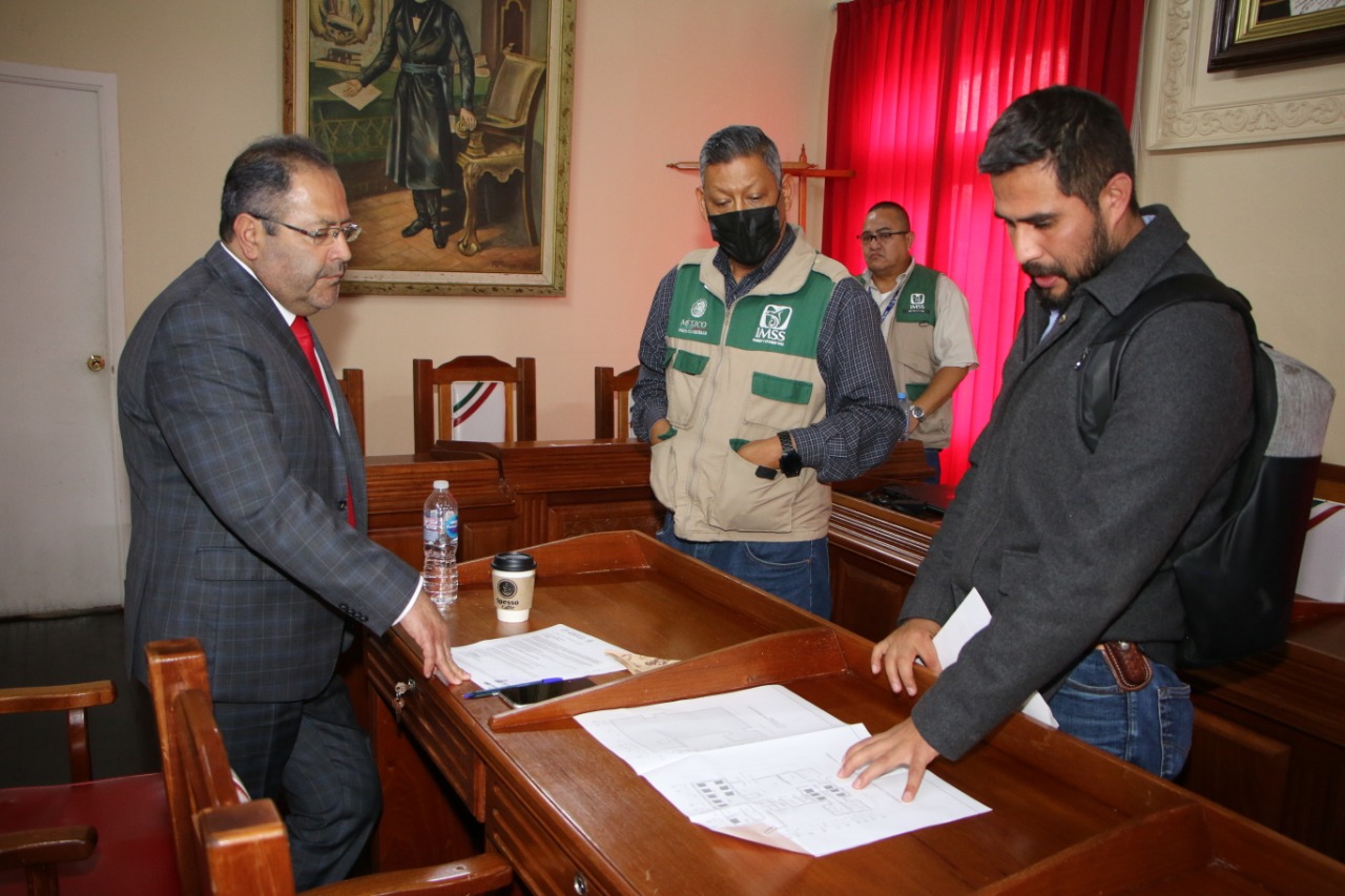 José Luis Téllez sostuvo reunión con personal de IMSS-Bienestar