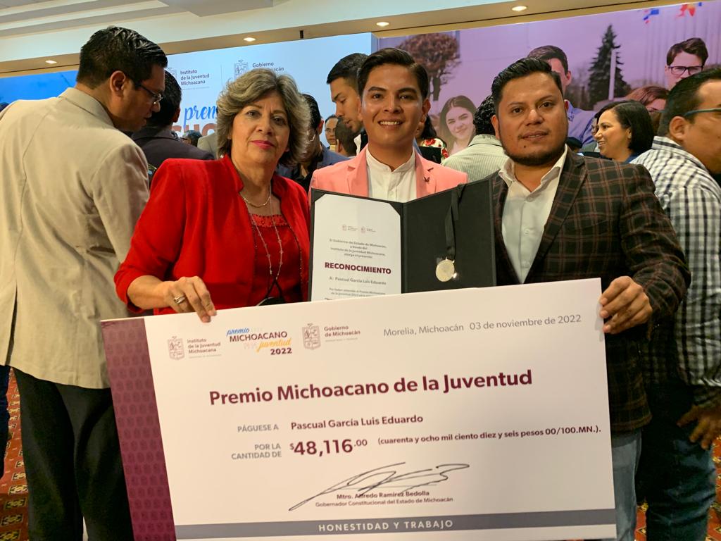 El Gobierno Municipal de Zitácuaro reconoce el talento de las juventud zitacuarense