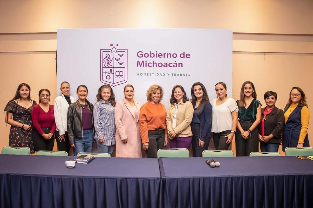 Contribuye Seimujer a fortalecer Buzón Naranja en el Gobierno de Michoacán