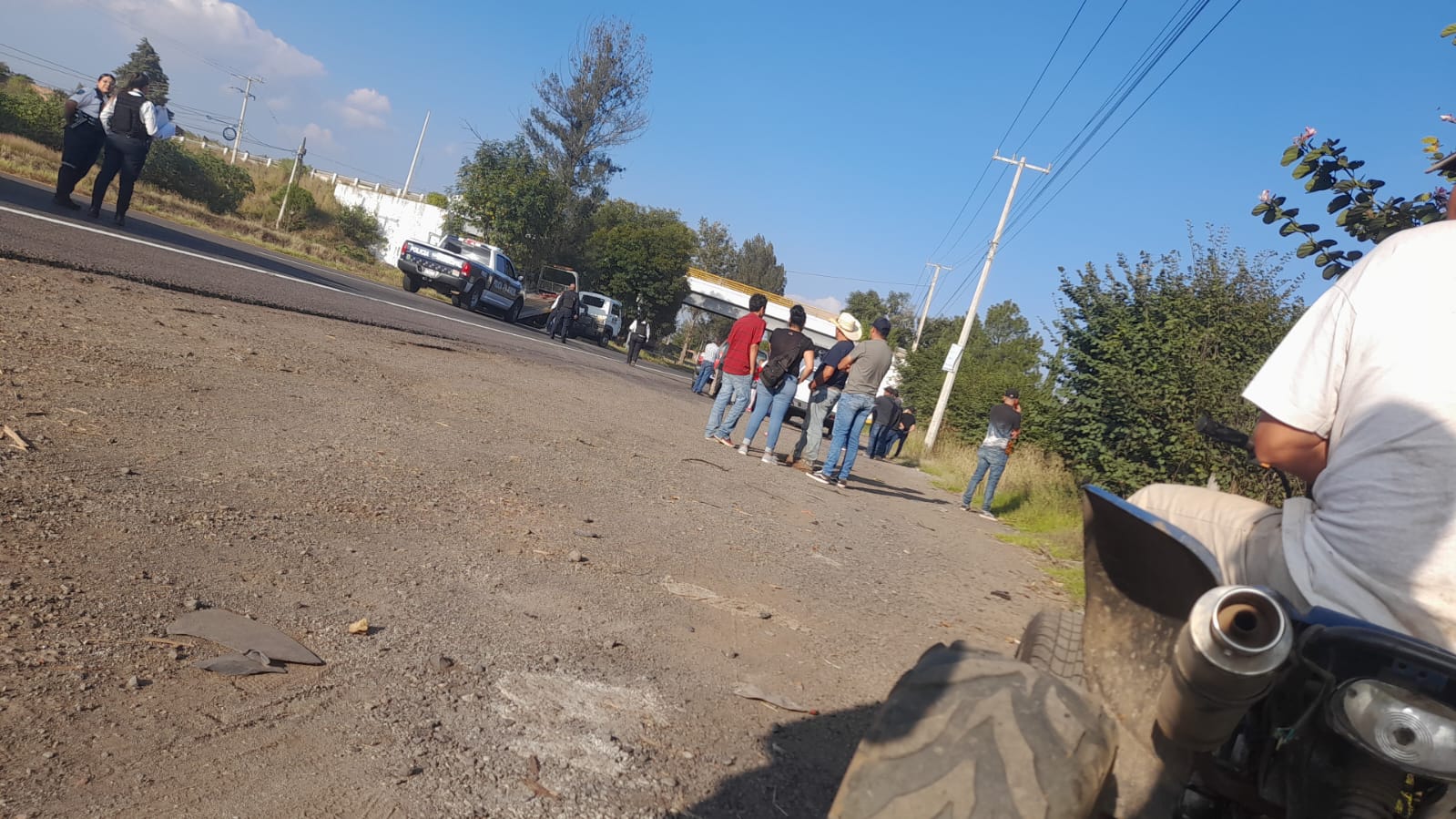 Sobre la carretera Morelia – Pátzcuaro un peaton murió al ser atropellado